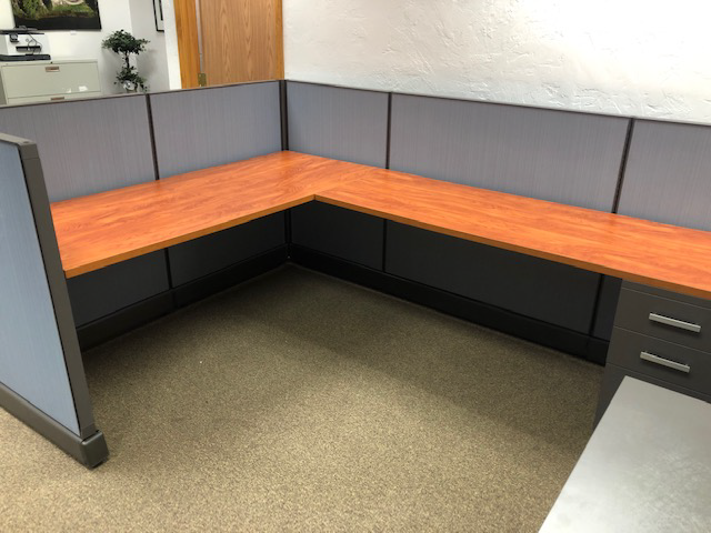 L-Shaped Cubicle
